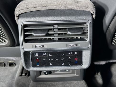 Used 2021 Audi RS Q8 image 28