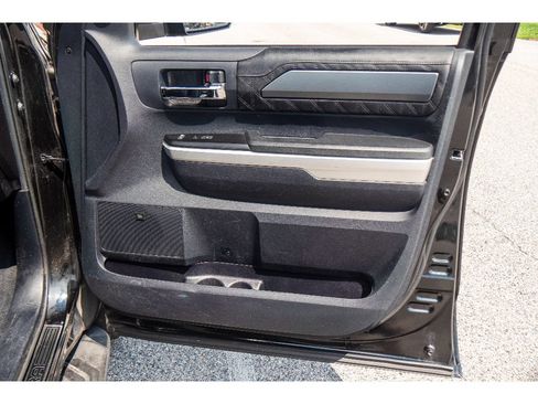 Used 2015 Toyota Tundra Platinum AWD/4WD image 17