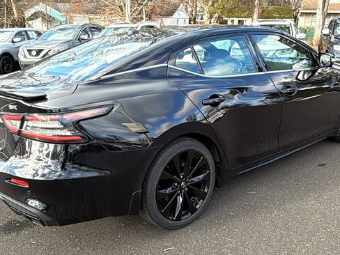 Certified 2021 Nissan Maxima SR w/ Sport Mat Group image 26