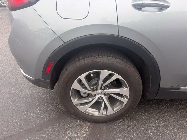 Used 2023 Buick Envision Essence AWD/4WD image 2