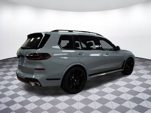 New 2026 BMW X7 xDrive40i w/ M Sport Package image 8