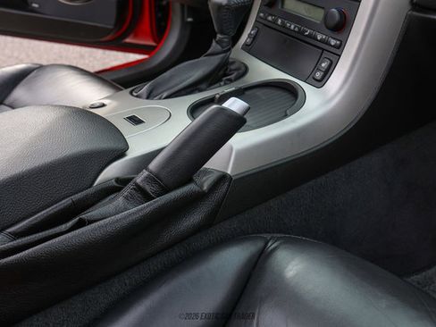 Used 2005 Chevrolet Corvette Convertible w/ Preferred Equipment Group image 32