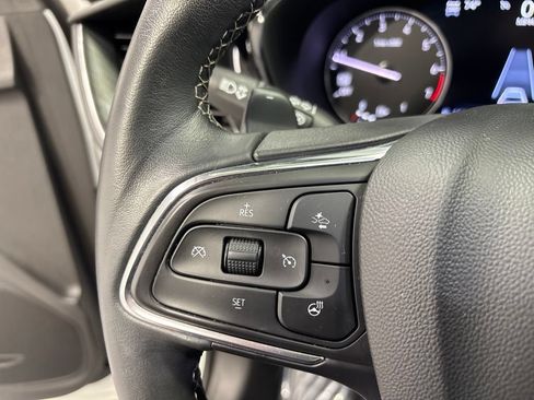 Used 2023 Buick Envision Essence w/ Sport Touring Package AWD/4WD image 15