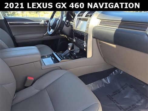 Used 2021 Lexus GX 460 Premium image 9