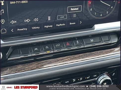 Certified 2024 GMC Sierra 1500 SLE w/ Preferred Package image 30