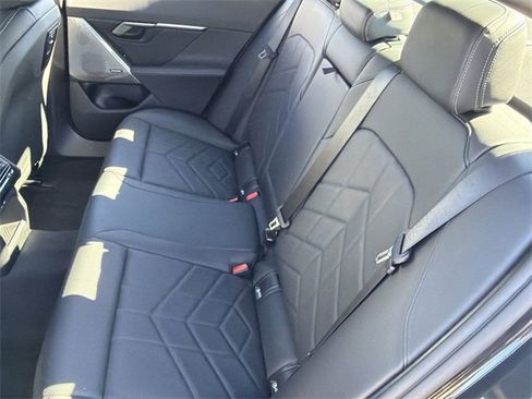 Certified 2025 BMW 530i xDrive w/ Premium Package image 19