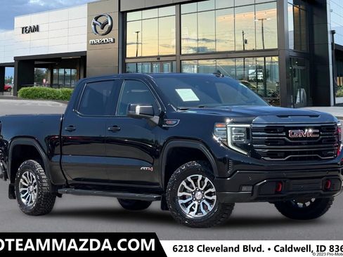 Used 2023 GMC Sierra 1500 AT4 w/ AT4 Premium Package AWD/4WD image 1