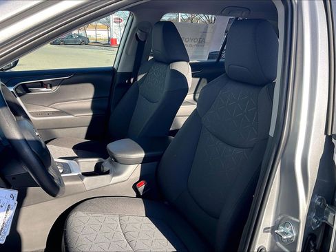 New 2025 Toyota RAV4 XLE image 11