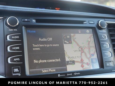 Used 2018 Toyota Highlander Limited FWD image 26