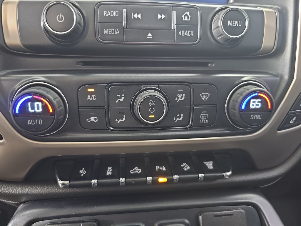 Used 2015 GMC Sierra 2500 Denali AWD/4WD image 27