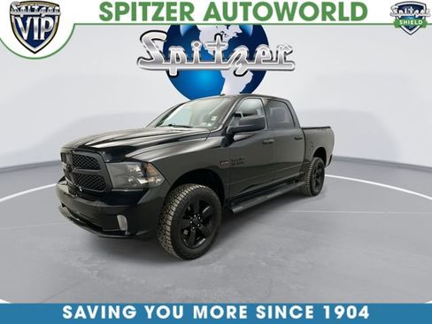 Used 2018 RAM 1500 Express w/ Black Ram 1500 Express Group image 6