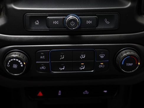 Certified 2020 Chevrolet Colorado W/T w/ Custom Special Edition image 10