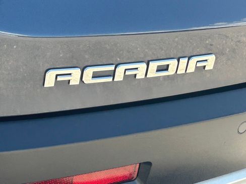 Used 2019 GMC Acadia SLT image 26