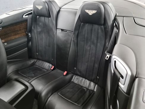 Used 2014 Bentley Continental GT image 38