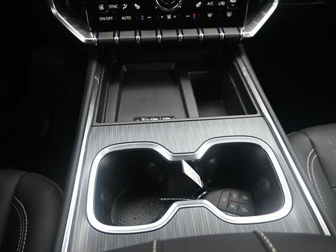 New 2025 GMC Acadia Elevation w/ Elevation Premium Package image 20