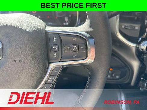 New 2026 RAM 2500 Laramie AWD/4WD image 28