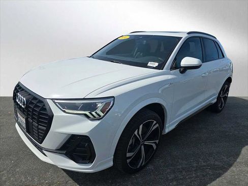 Certified 2024 Audi Q3 2.0T Premium Plus image 7