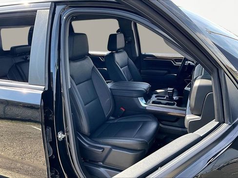 Used 2024 Chevrolet Silverado 1500 RST w/ Redline Edition image 7