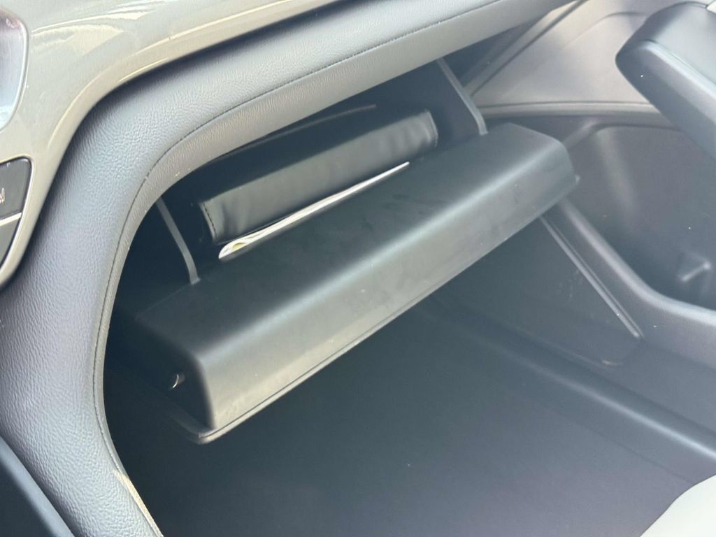 Certified 2024 Acura Integra FWD image 31