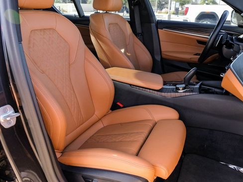 Used 2023 BMW 530i xDrive w/ Executive Package image 43