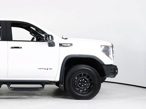 Used 2024 GMC Sierra 1500 AT4X w/ AT4X AEV Edition AWD/4WD image 15