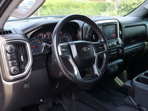 Used 2019 Chevrolet Silverado 1500 LT Trail Boss image 21