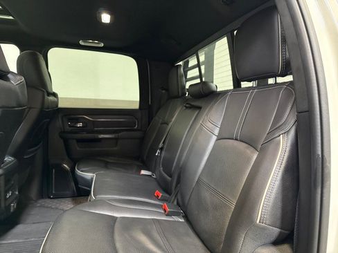 Used 2024 RAM 2500 Limited image 40