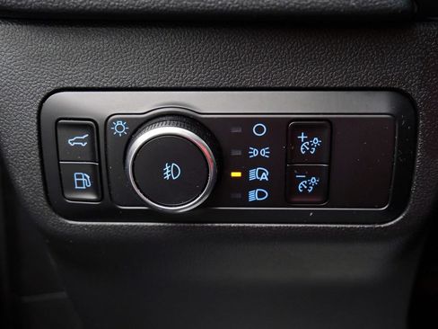Used 2023 Ford Escape SE FWD image 25