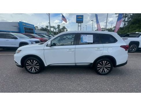 Used 2019 Mitsubishi Outlander SE FWD image 5