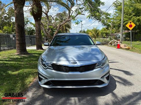 Used 2020 Kia Optima LX image 9