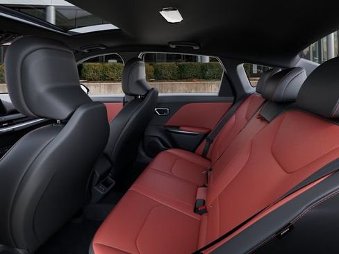 New 2026 Kia K4 GT-Line w/ GT-Line Premium Package FWD image 19