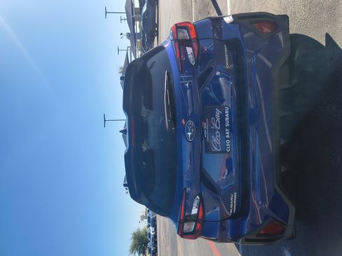 Used 2025 Subaru Crosstrek 2.5i Limited w/ Crosstrek Mirror Package image 6