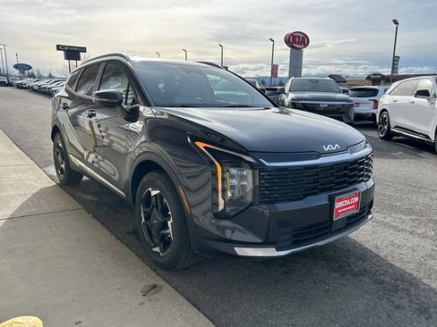 New 2026 Kia Sportage EX image 3