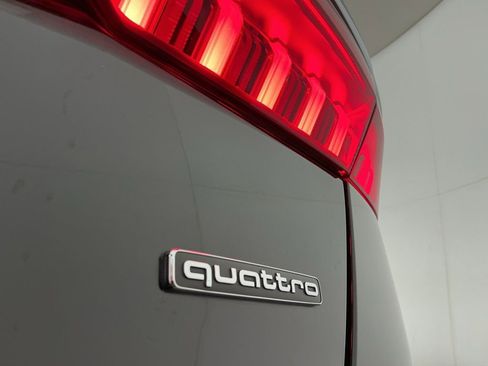 Used 2023 Audi A6 2.0T Premium image 11