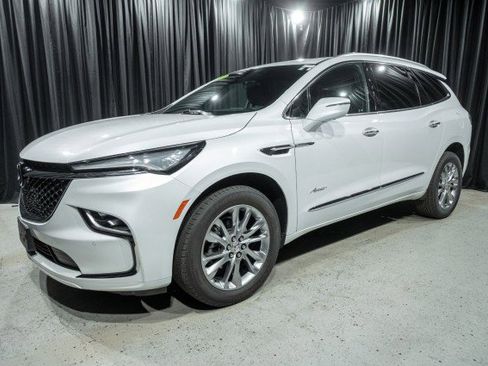 Used 2023 Buick Enclave Avenir w/ Avenir Technology Package image 1
