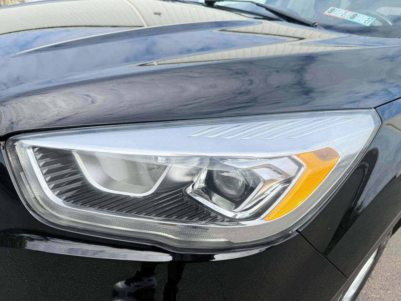 Used 2018 Ford Escape SEL AWD/4WD image 7