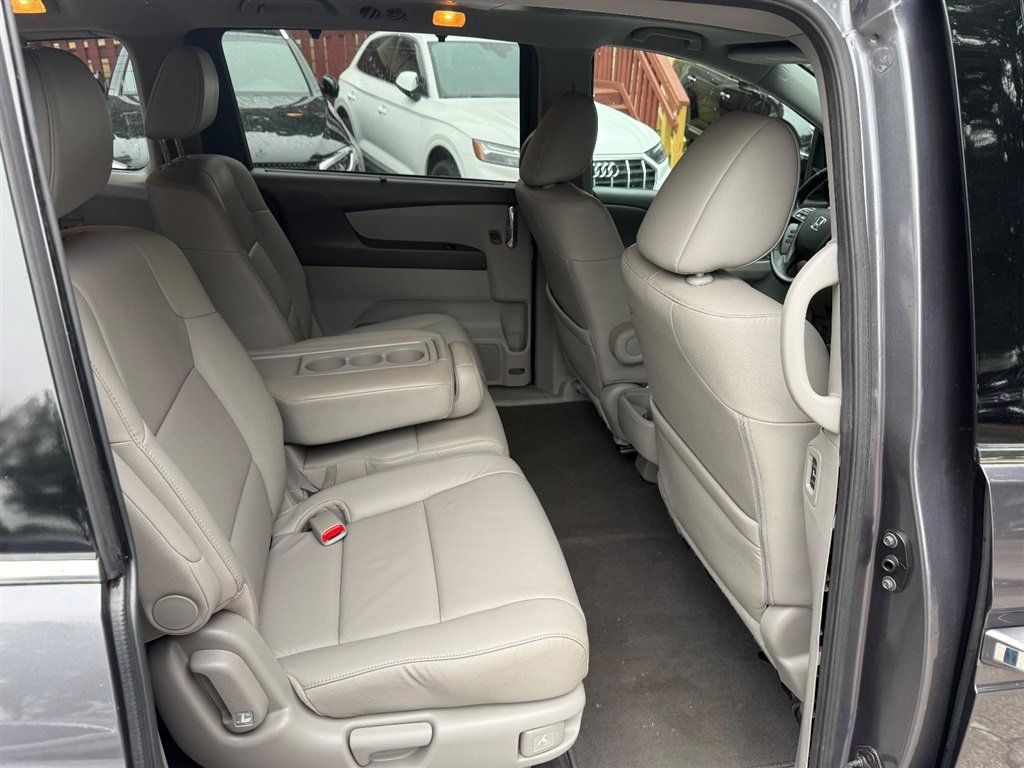 Used 2016 Honda Odyssey Touring image 20
