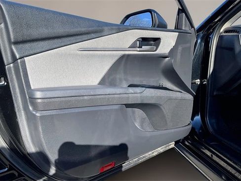 Used 2025 Toyota Camry LE image 17