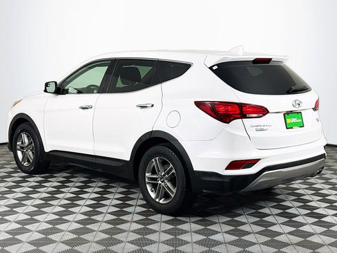 Used 2017 Hyundai Santa Fe Sport image 6