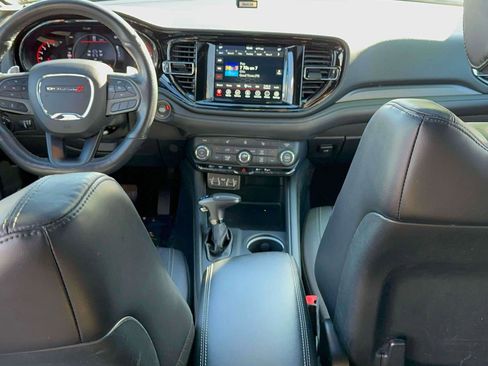 Used 2022 Dodge Durango GT image 11