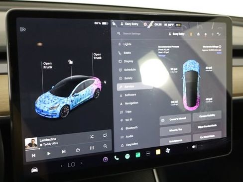 Used 2020 Tesla Model 3 Performance AWD/4WD image 31