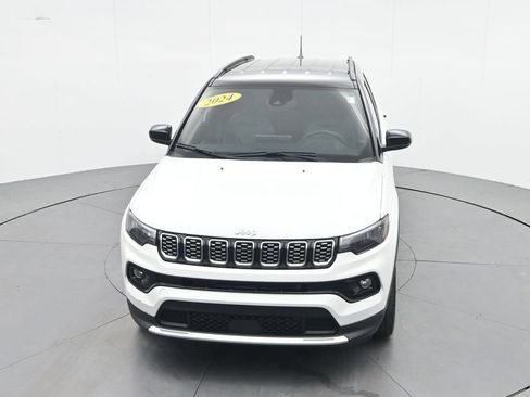 Used 2024 Jeep Compass Limited AWD/4WD image 22