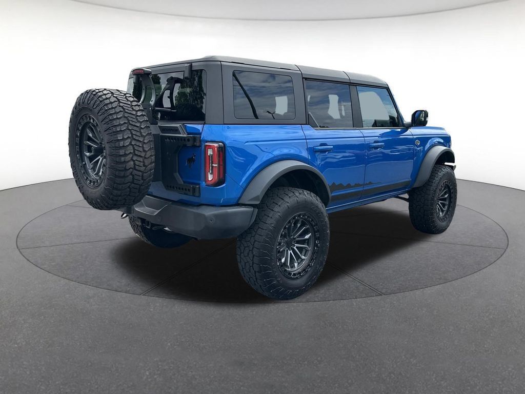 Used 2021 Ford Bronco Wildtrak AWD/4WD image 6