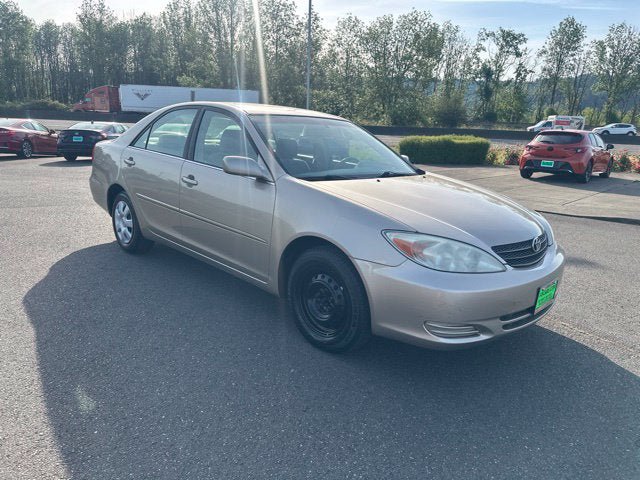 Used 2003 Toyota Camry LE w/ Preferred Accessory Pkg FWD image 8