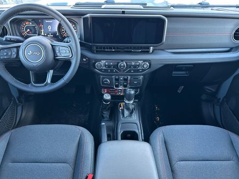 New 2026 Jeep Wrangler Unlimited Rubicon image 13