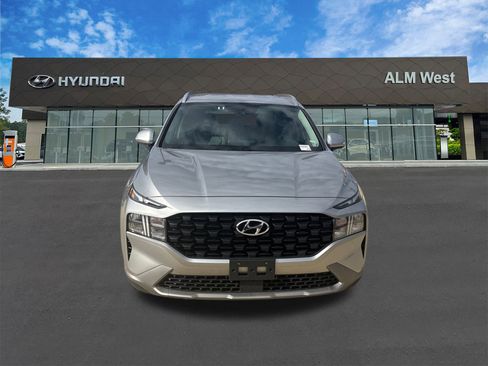 Used 2023 Hyundai Santa Fe SEL image 2
