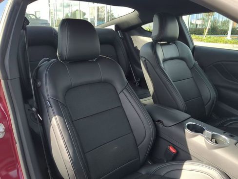 Used 2025 Ford Mustang GT Premium image 14