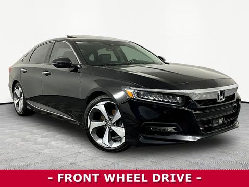 Used 2019 Honda Accord Touring image 3
