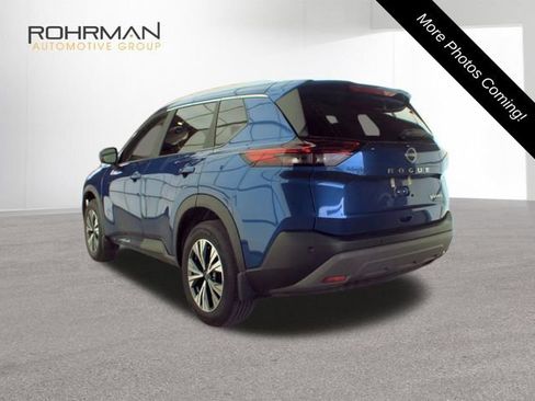 Used 2023 Nissan Rogue SV w/ SV Premium B Package AWD/4WD image 3