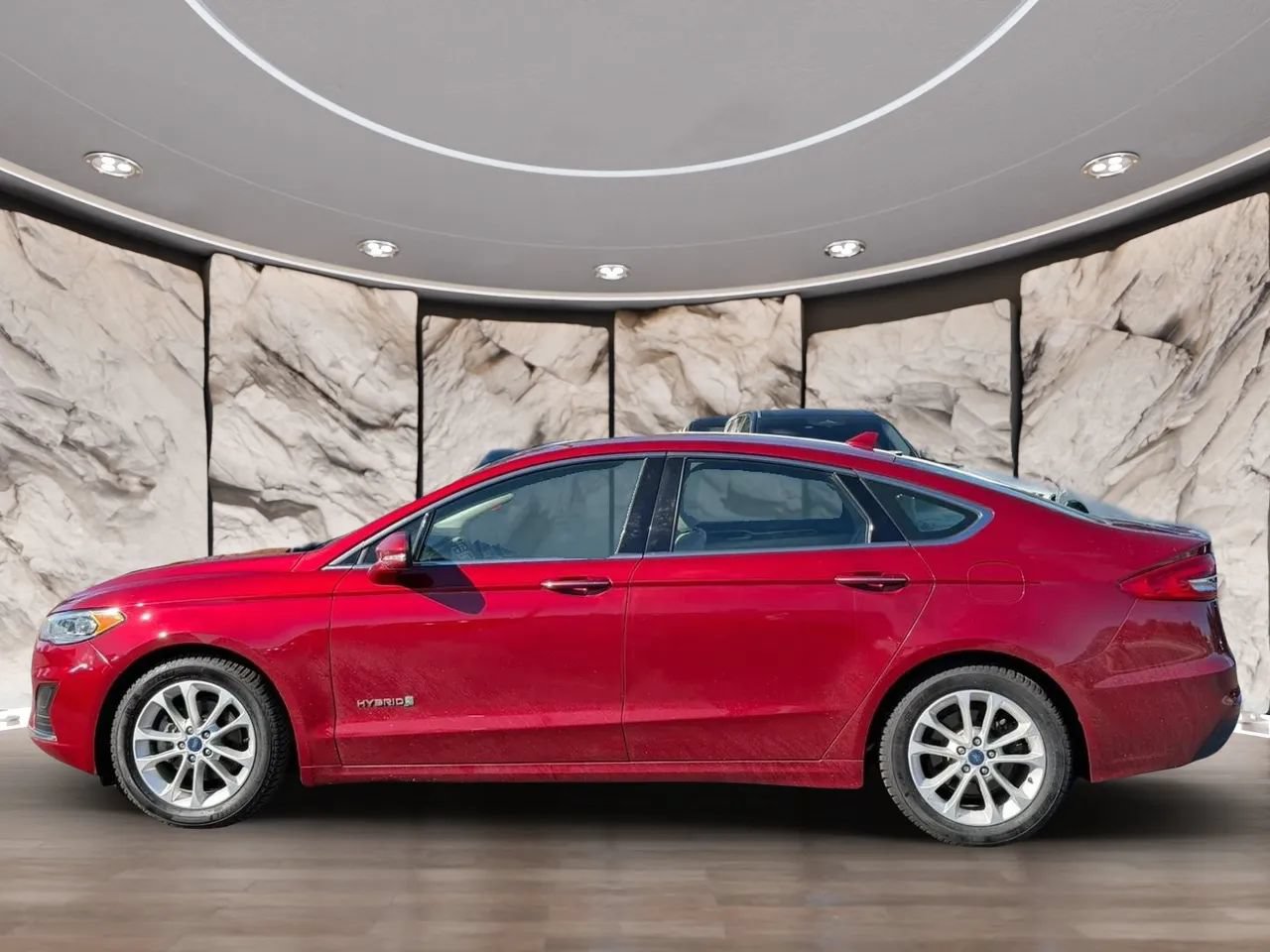 Used 2019 Ford Fusion SEL FWD image 8